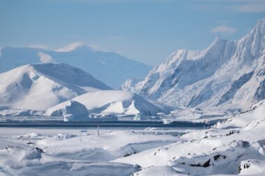 Antarctique : la glace révèle 1,2 million d'années de climat